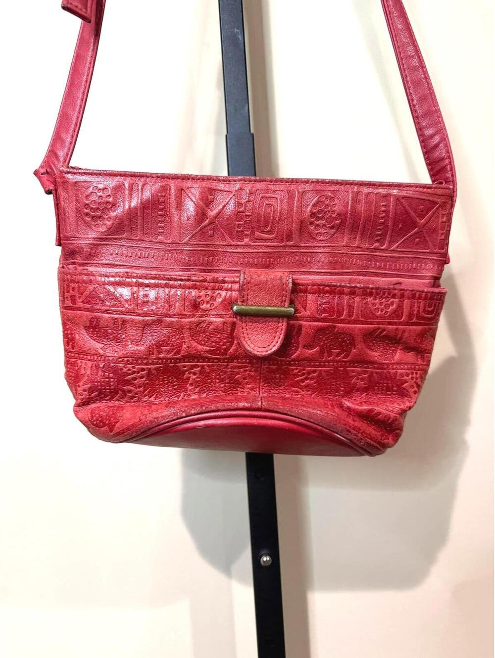 Red Embossed Leather Women's Shoulder Bag Vintage 90s